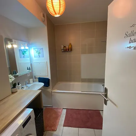 Meuble Et Cosy Apartment *